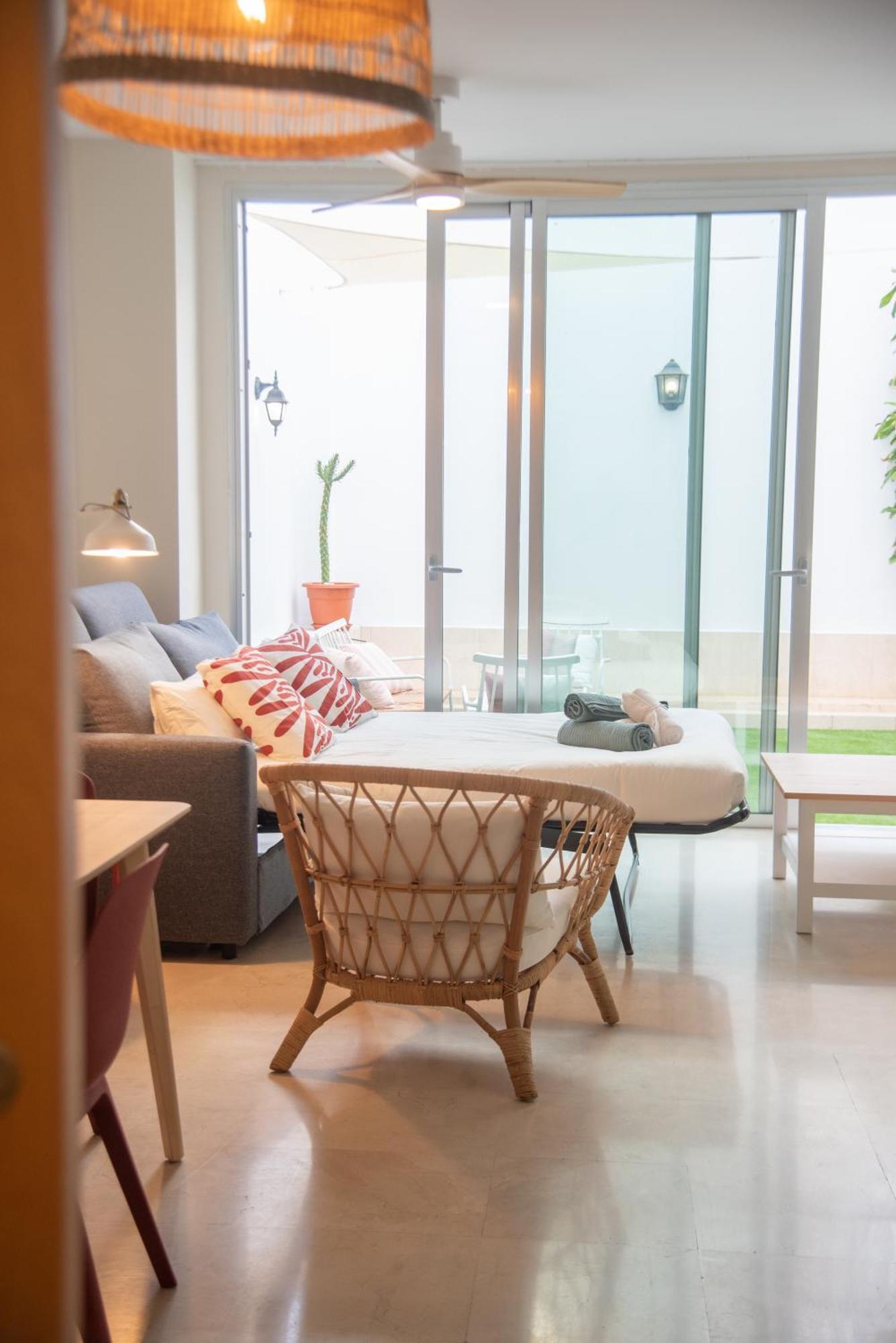 Appartement Tentudia Charming With Private Roof-top Or Patio In San Bernardo By Ocityzen Séville