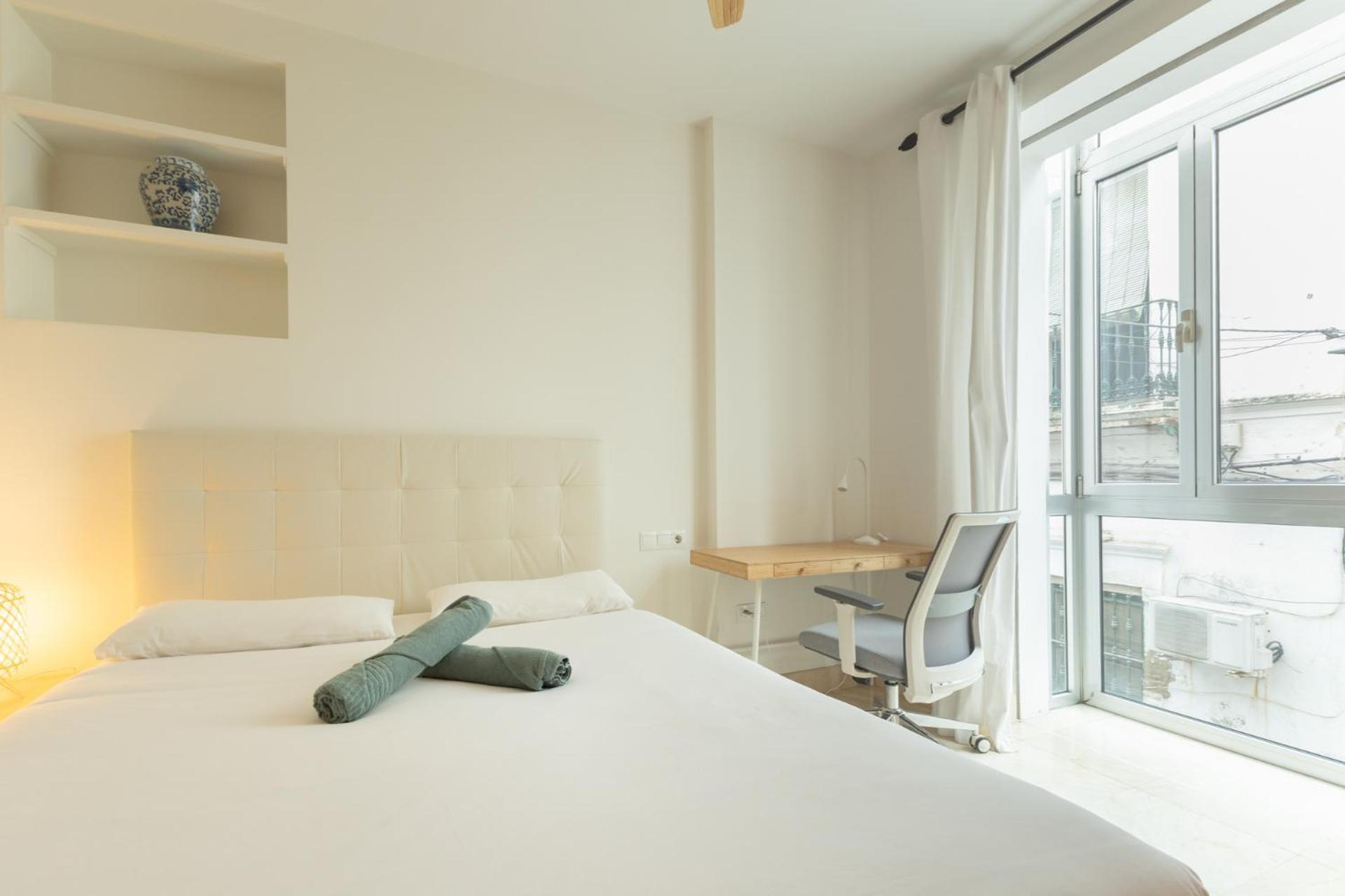 Tentudia Charming With Private Roof-top Or Patio In San Bernardo By Ocityzen Appartement *