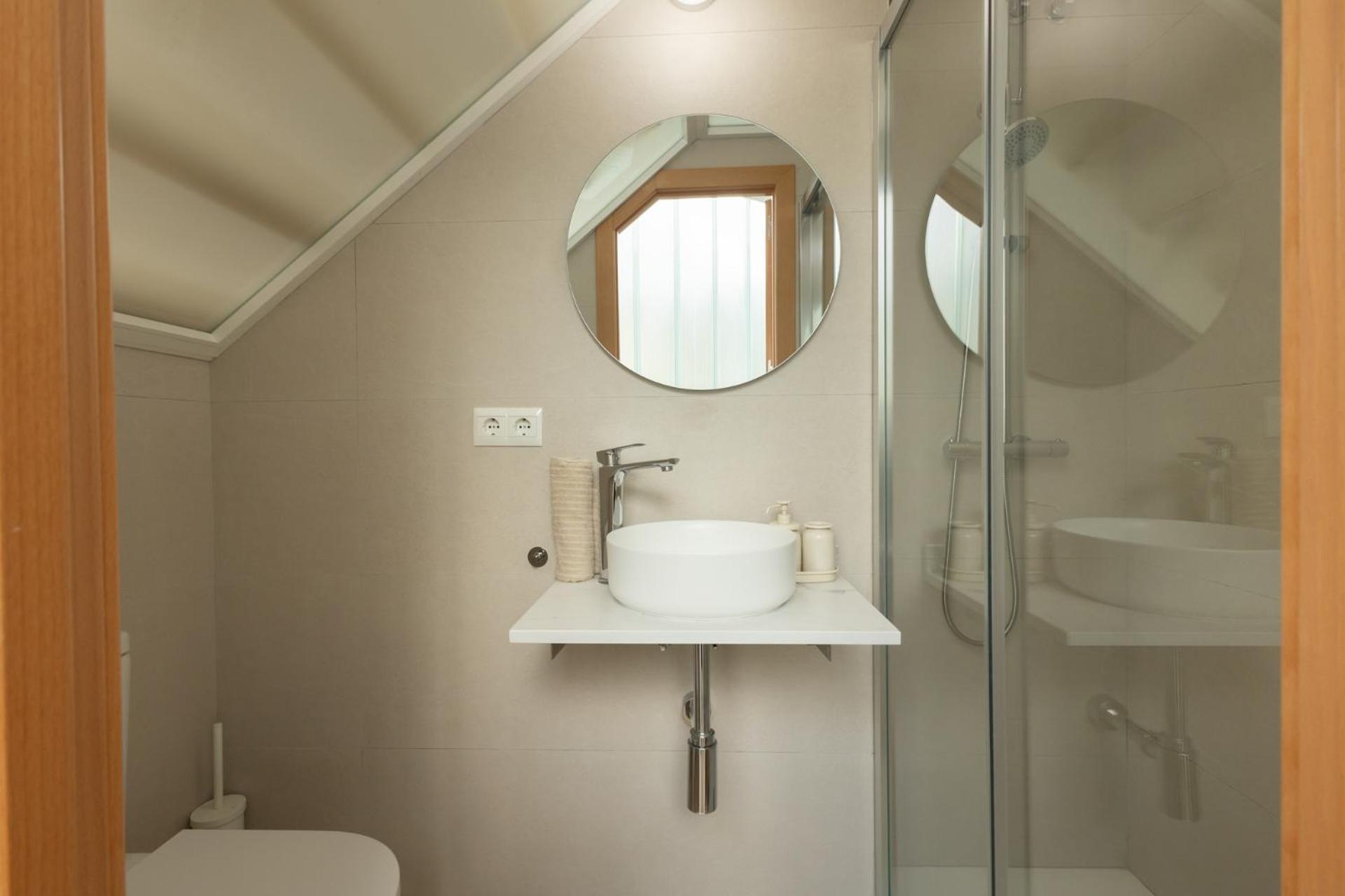 Appartement Tentudia Charming With Private Roof-top Or Patio In San Bernardo By Ocityzen *
