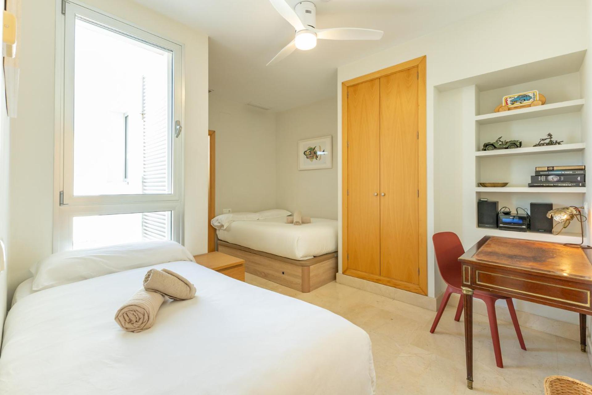 Tentudia Charming With Private Roof-top Or Patio In San Bernardo By Ocityzen Appartement *